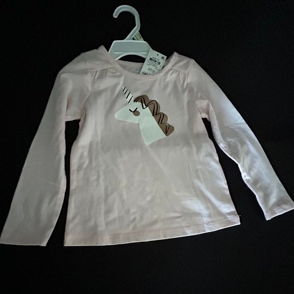 FIRST IMPRESSIONS PINK TOP WITH UNICORN LOGO - Picture 1 of 9